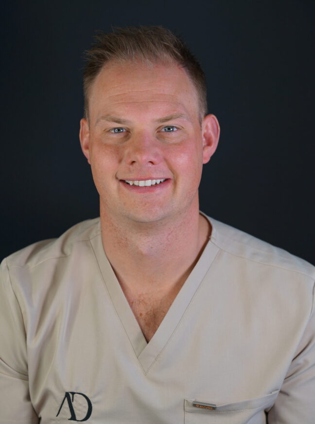 Team - Absolute Dental